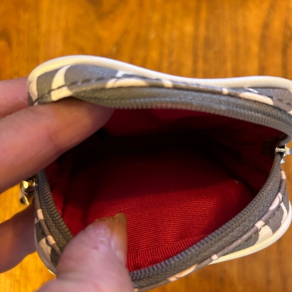 Coach Small Wristlet Gray & White w/ Pink Stripe NWOT!! - Picture 8 of 13